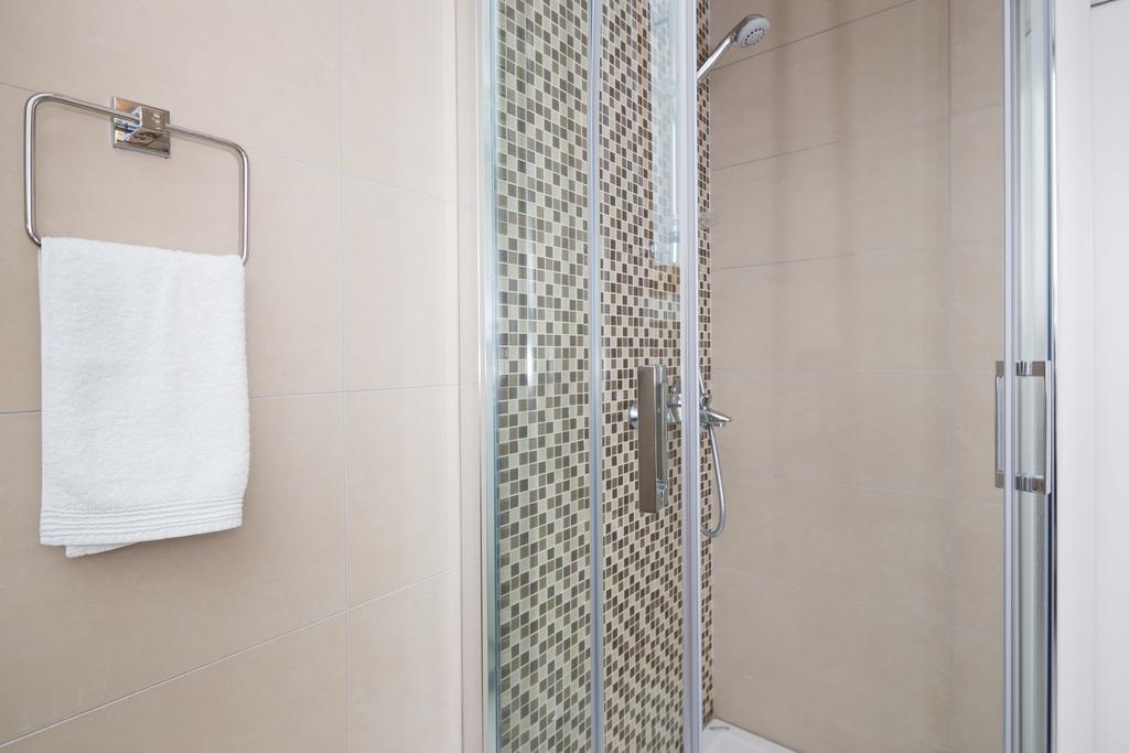 Laura Lux Suites สปลิท ภายนอก รูปภาพ