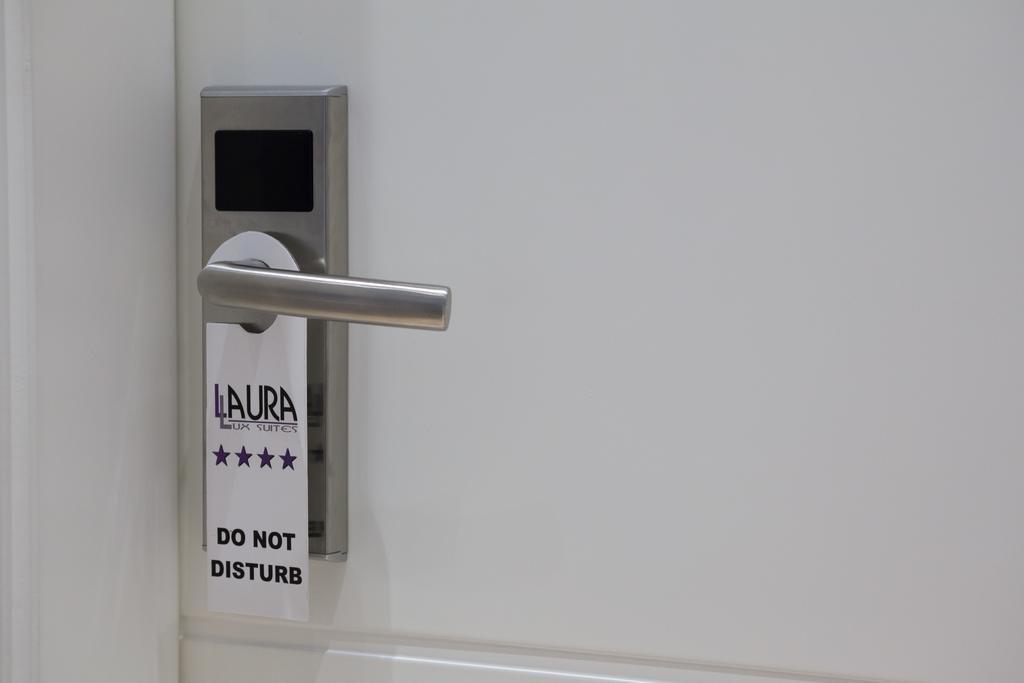 Laura Lux Suites สปลิท ภายนอก รูปภาพ